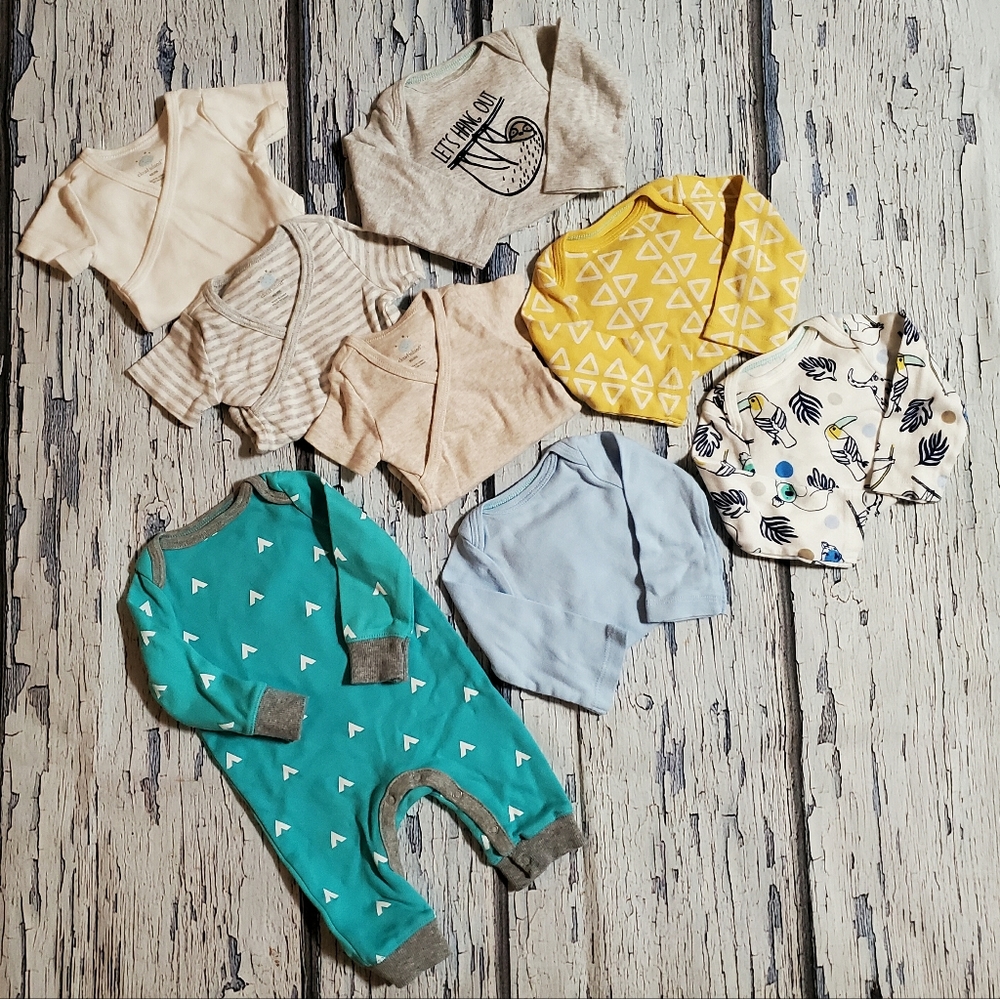 Cloud Island Baby Bodysuits One Pieces Size Newborn  Set of 8